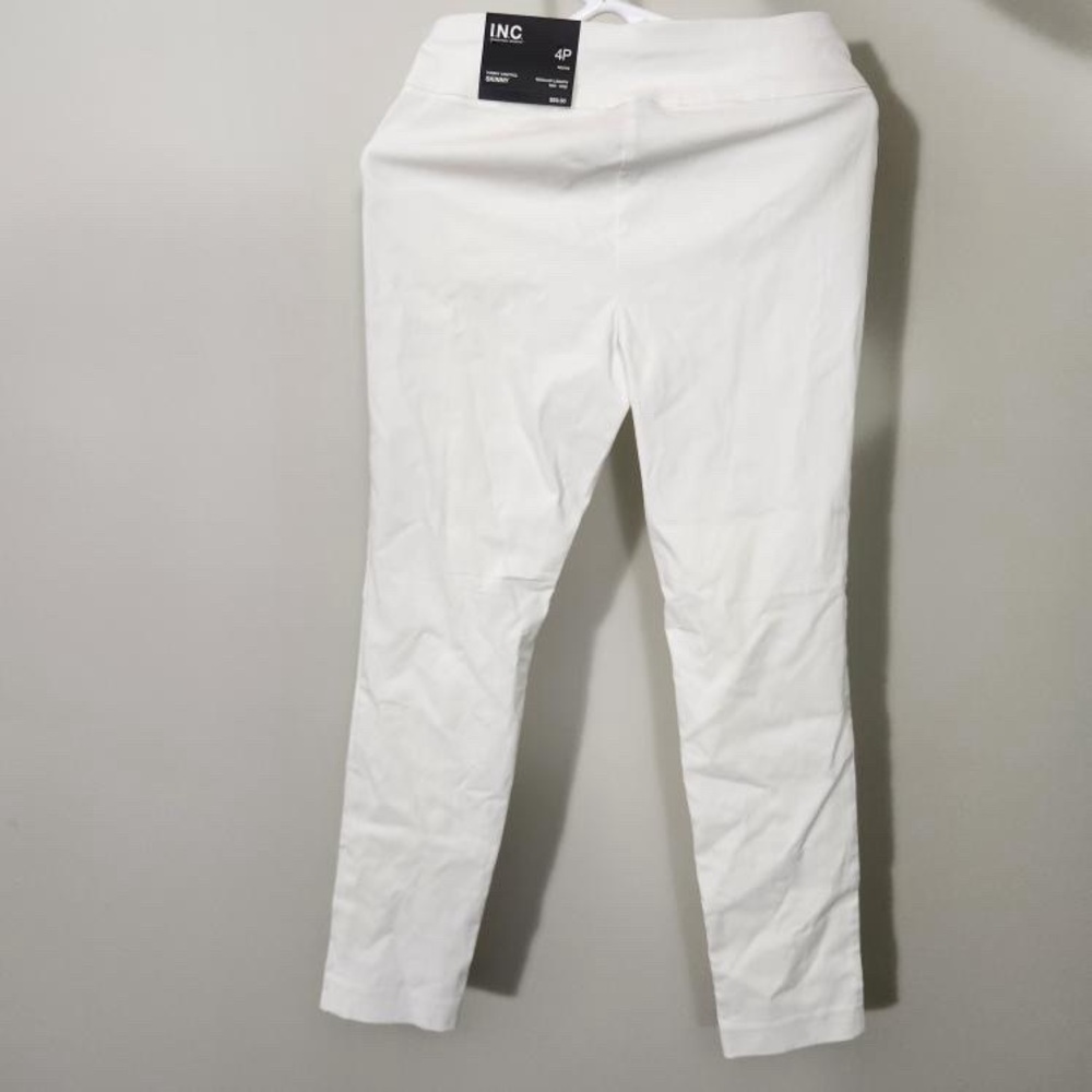 Inc Petite Tummy Control Skinny Regular Length Midrise Pants white size 4P NWT - Picture 2 of 3